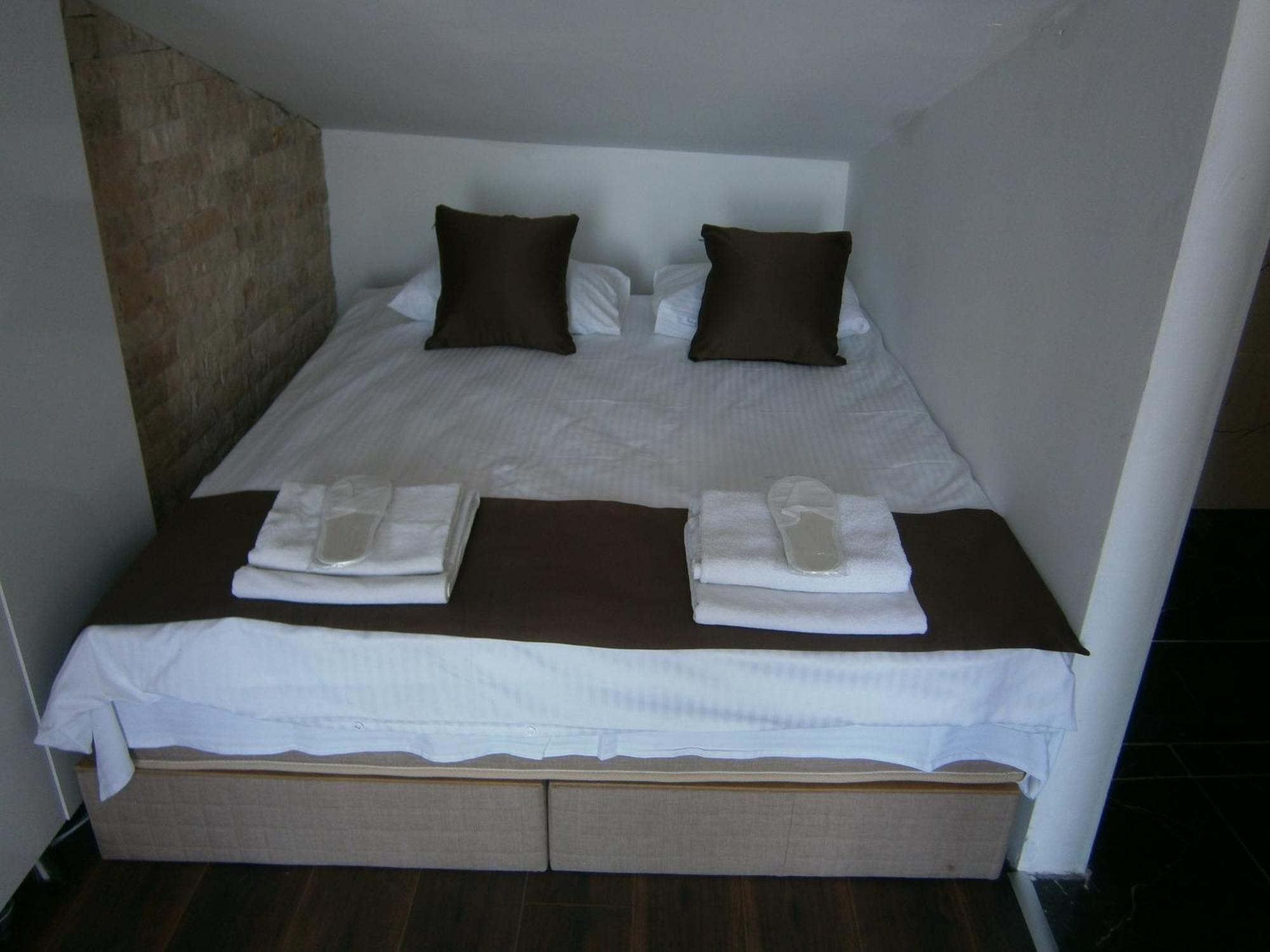 Nos Hotel Istanboel Buitenkant foto